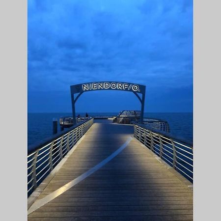 Niendorf Strandappartement Timmendorfer Strand Buitenkant foto