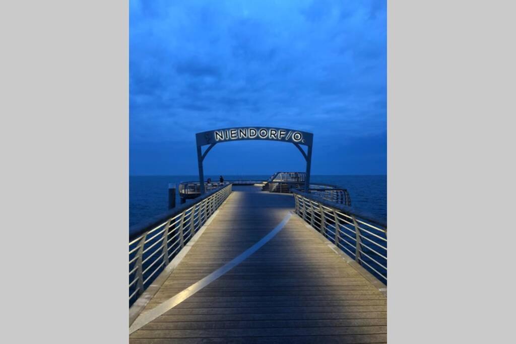 Niendorf Strandappartement Timmendorfer Strand Buitenkant foto